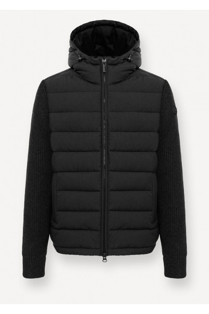 Padded jacket with knit sleeves