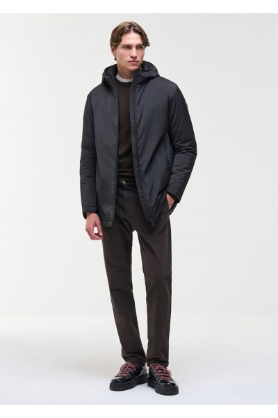 Long autumn-weight stretch jacket
