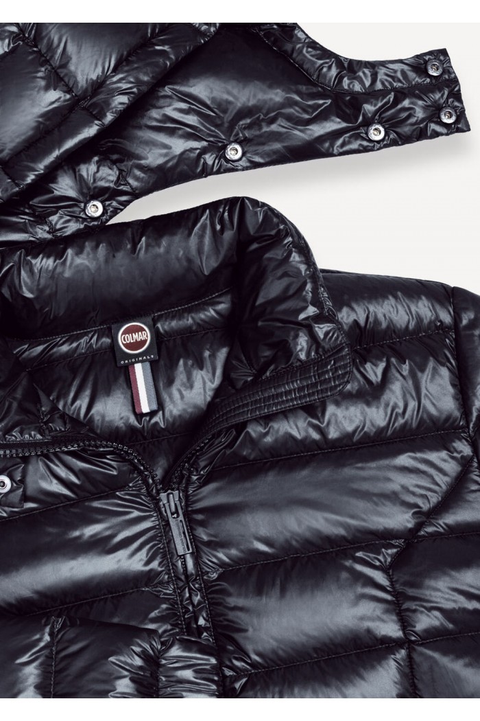 Shiny down jacket with detachable hood