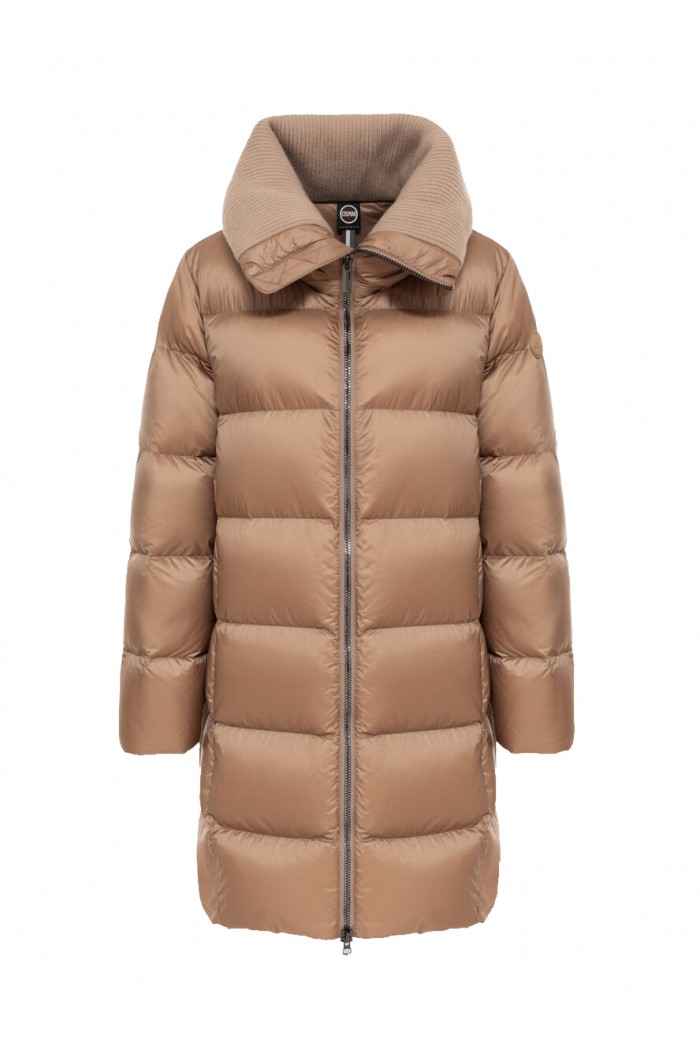 Long down jacket with wide collar