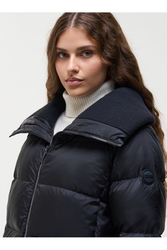 Long down jacket with wide collar