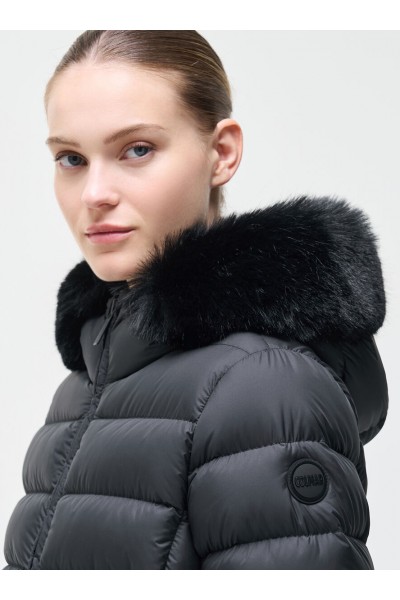 Opaque down jacket with faux fur