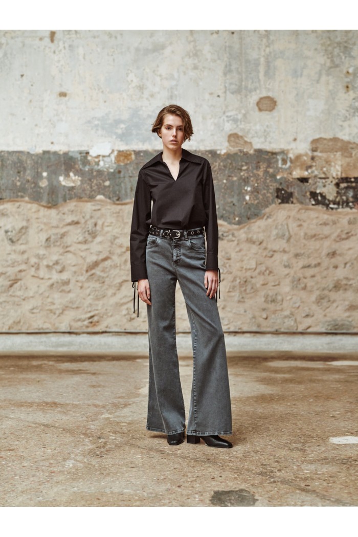 Black flared Jean Pants "CHLOE"