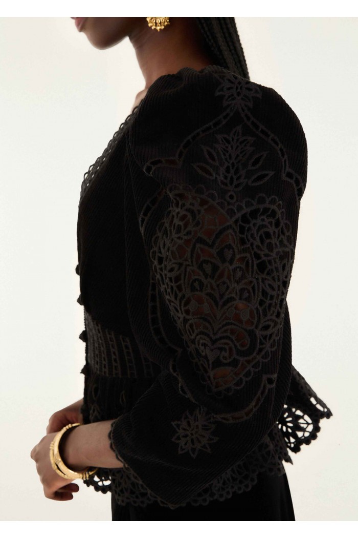 black artichoke heart richelieu blouse