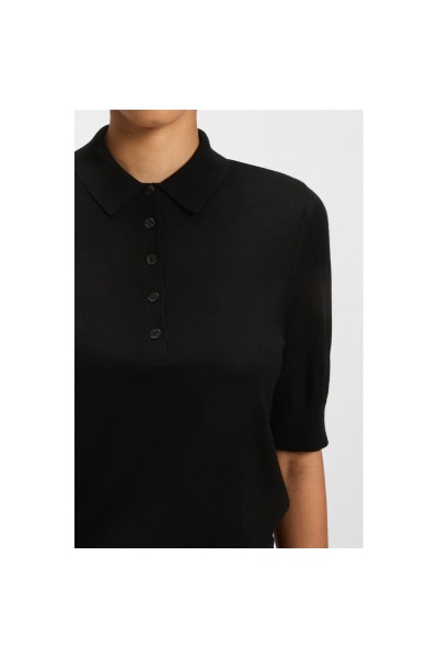 Knit virgin-wool polo sweater with moisture management
