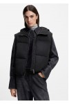 Water-repellent padded jacket with detachable sleeves and scarf Water-repellent padded jacket with detachable sleeves and scarf