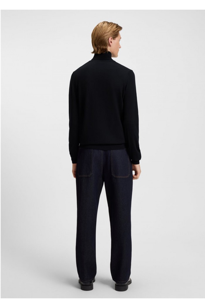 Regular-fit rollneck sweater in virgin wool