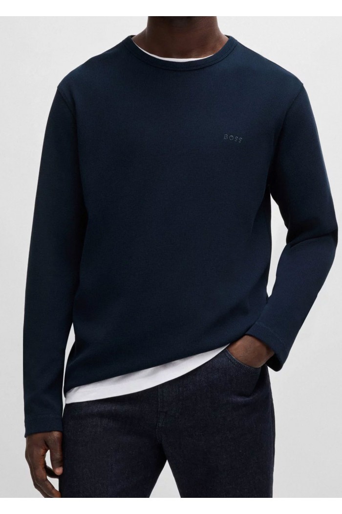 Cotton-blend T-shirt with waffle structure