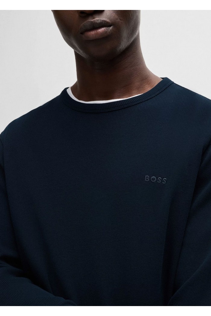 Cotton-blend T-shirt with waffle structure