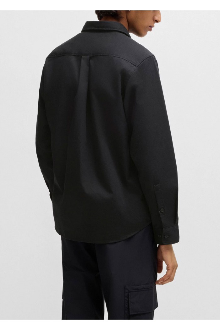 Relaxed-fit shirt in soft twill with Kent collar