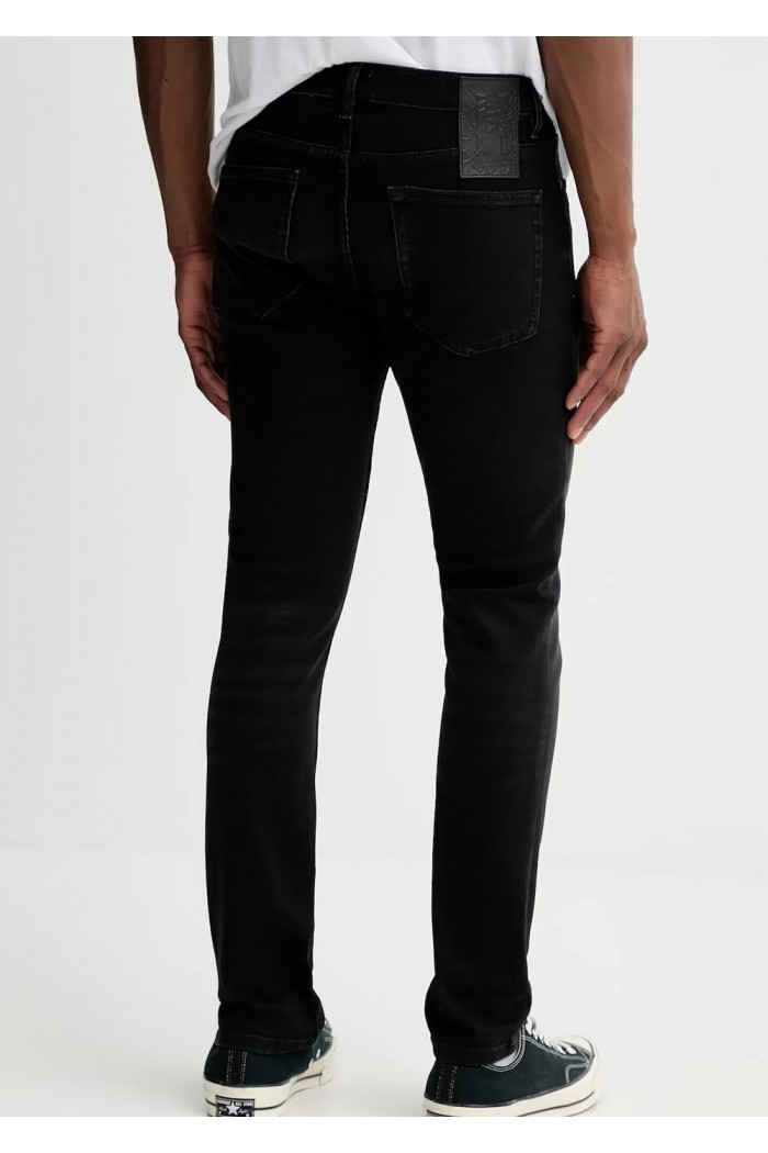 734 Extra Slim Black Jeans