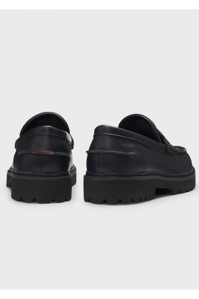 Leather loafers with lug outsole