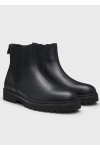 Leather Chelsea boots with embossed logo