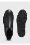Leather Chelsea boots with embossed logo