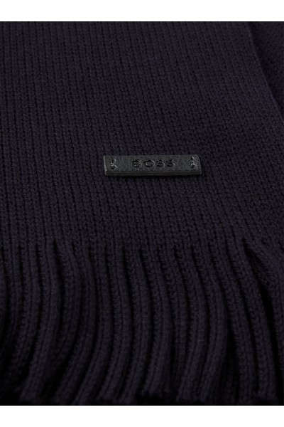 Knitted scarf in virgin wool with logo detail
