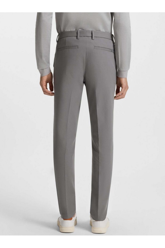 Slim-fit pants in a stretch-cotton