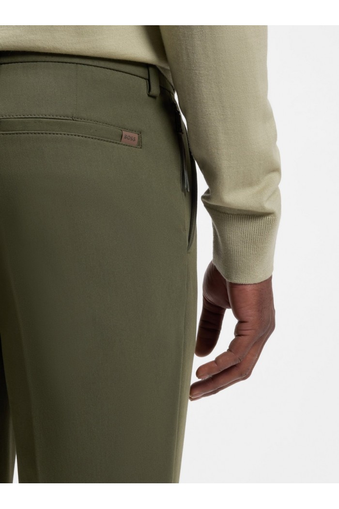 Slim-fit pants in a stretch-cotton