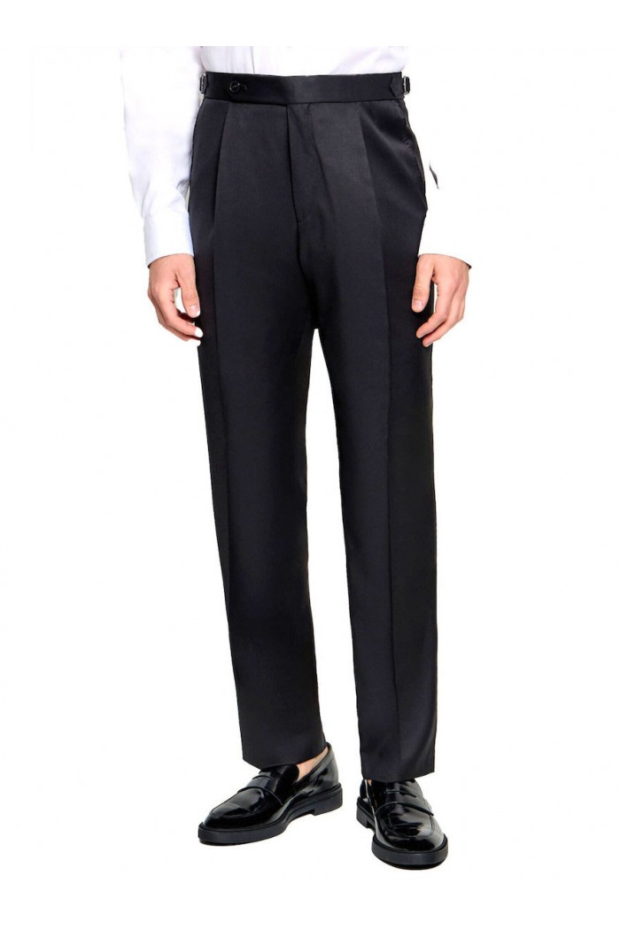 Tapered-fit trousers in virgin-wool serge