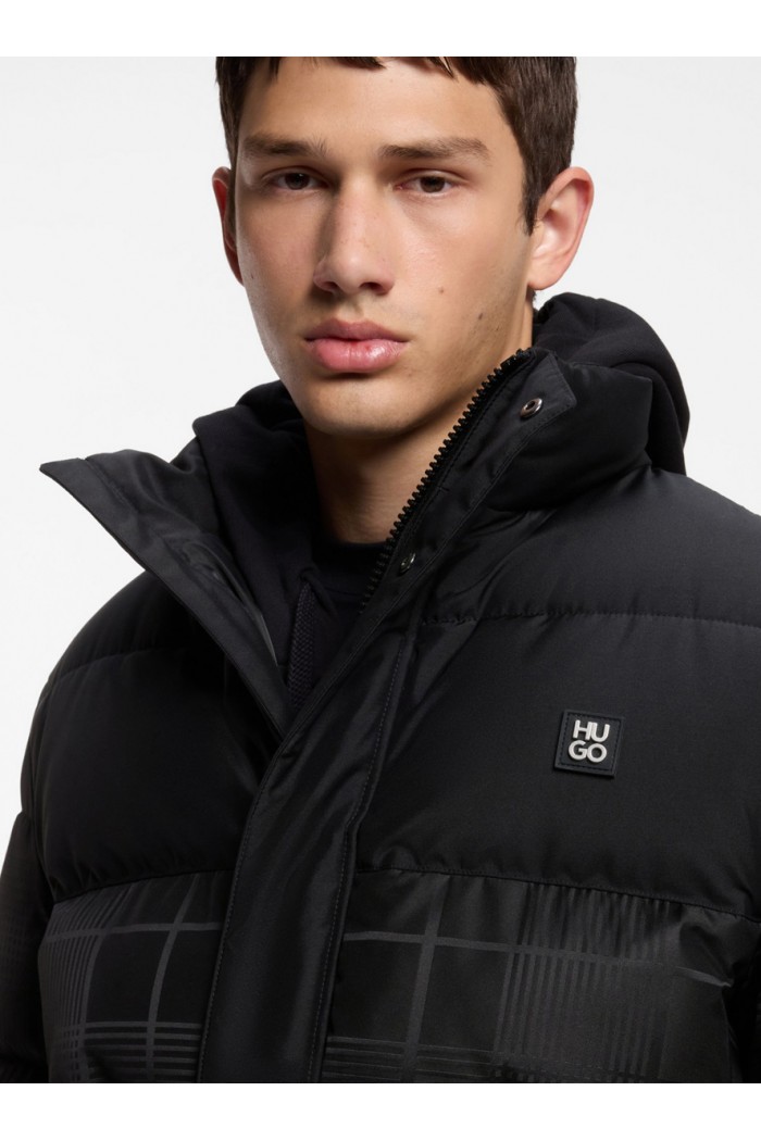 Water-repellent puffer jacket