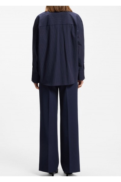 Slim-fit denim shirt with stitched detailing