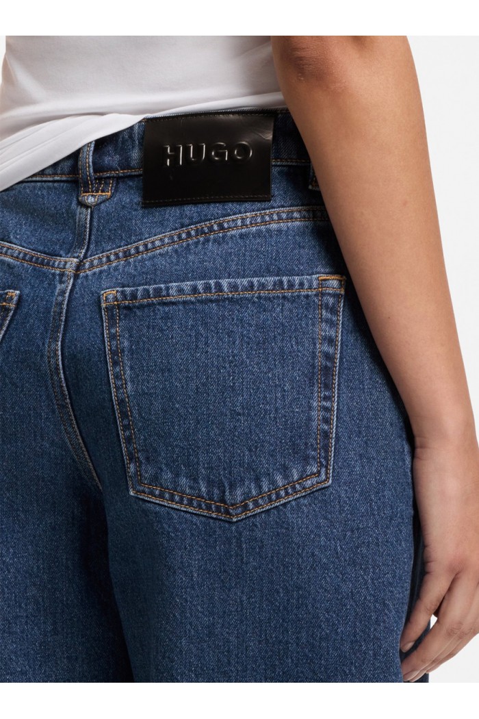Barrel-leg jeans in blue Japanese denim Barrel-leg jeans in blue Japanese denim