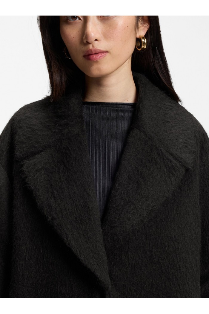 Cocoon-shaped coat in textured fabric