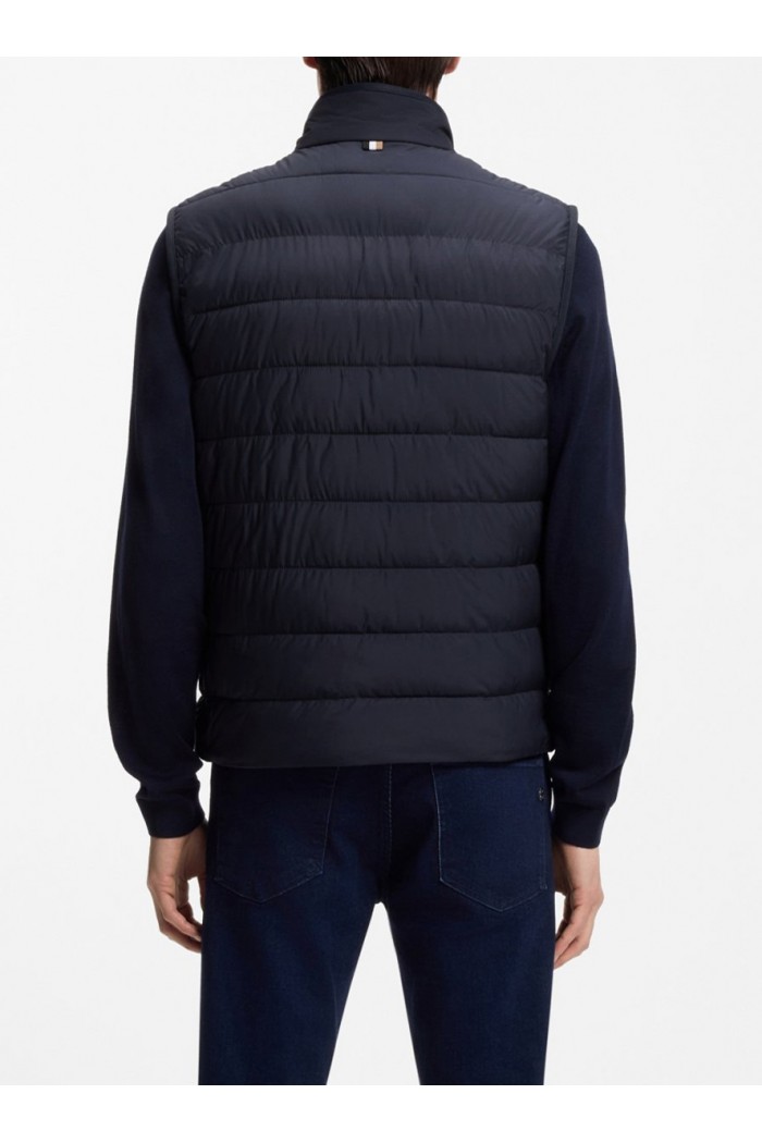 Water-repellent gilet with tonal logo