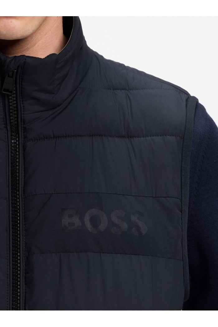 Water-repellent gilet with tonal logo