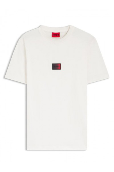  T-shirt with gradient logo label