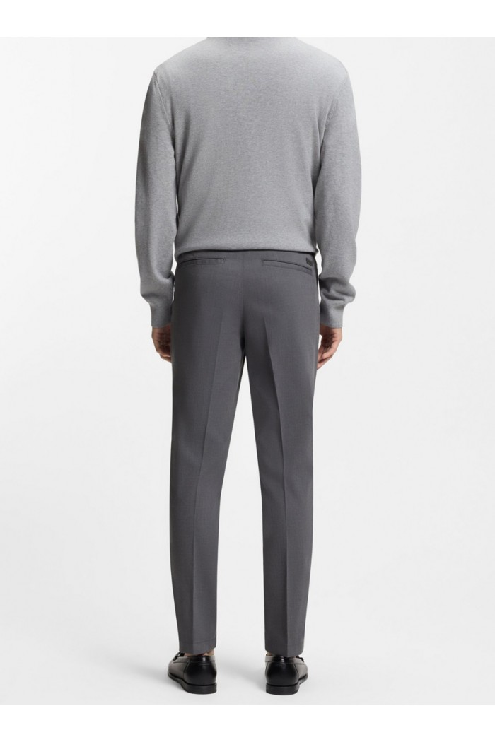 Slim-fit trousers in stretch-cotton dobby