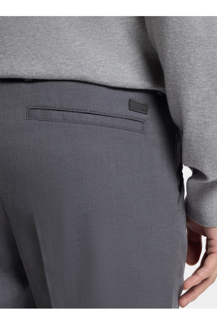 Slim-fit trousers in stretch-cotton dobby