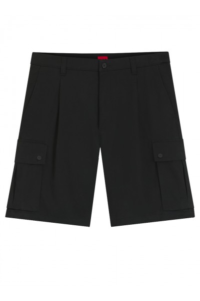 Stretch-cotton cargo shorts with pleat front