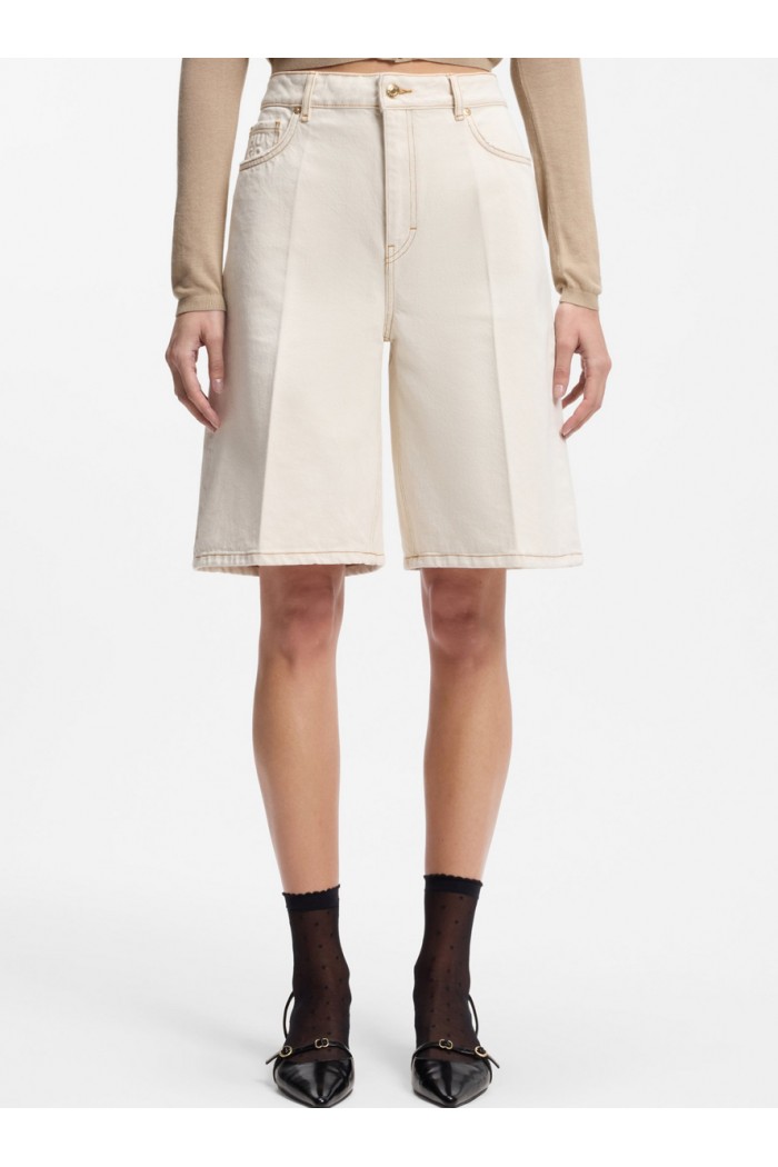 Wide-leg shorts in washed ecru denim