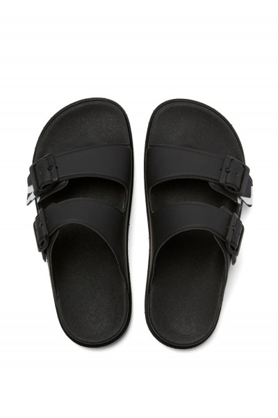 STRAP SANDAL