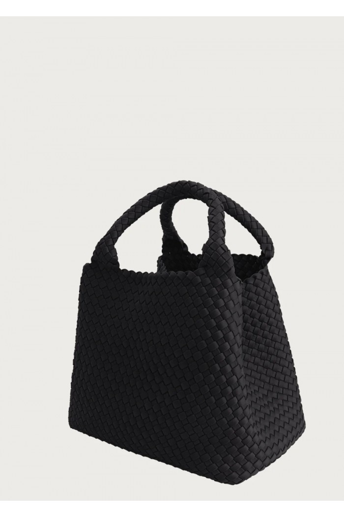 Medium Di nero