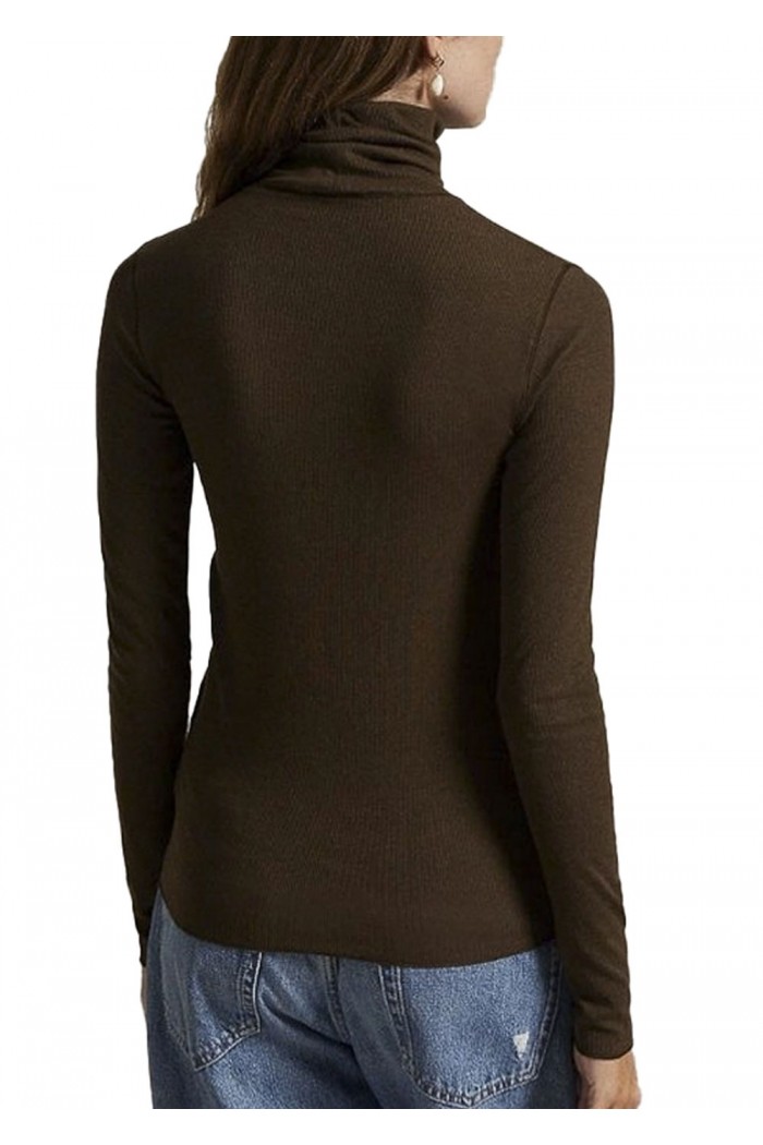 Knit pullover
