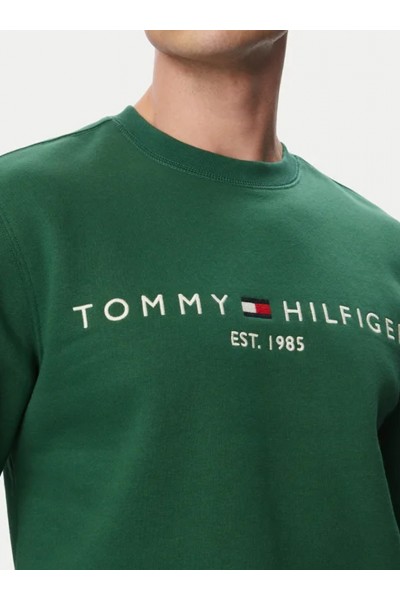 Logo Embroidery Fleece Sweatshirt