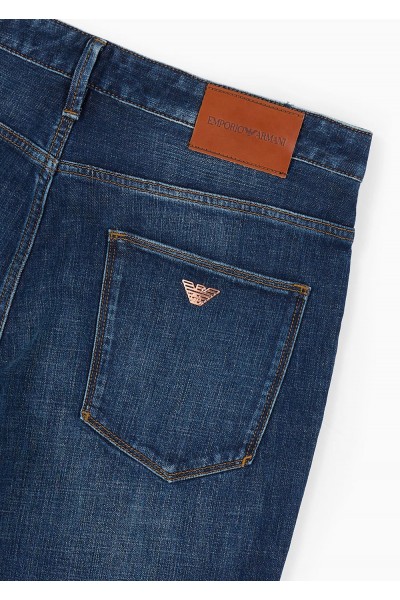J06 SLIM FIT BLEACHED EFFECT JEANS J06 SLIM FIT BLEACHED EFFECT JEANS