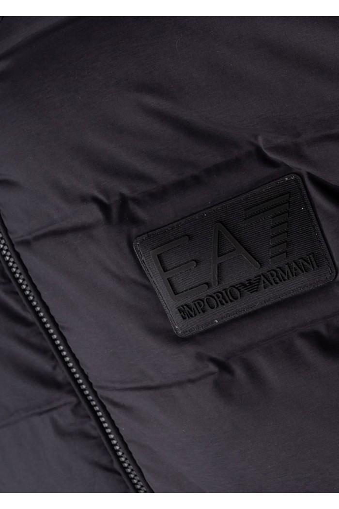 Technical fabric padded jacket