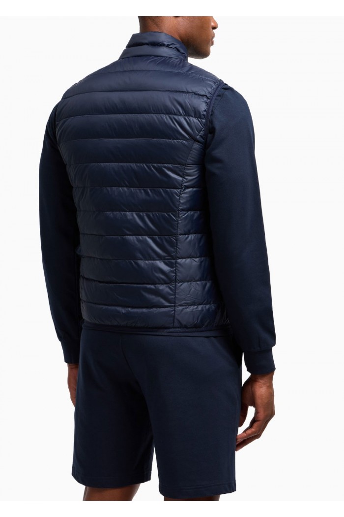  packable gilet