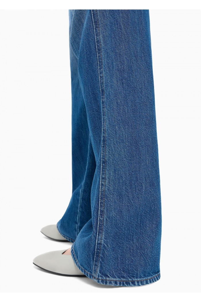 J9D mid-rise jeans with a flared hem 