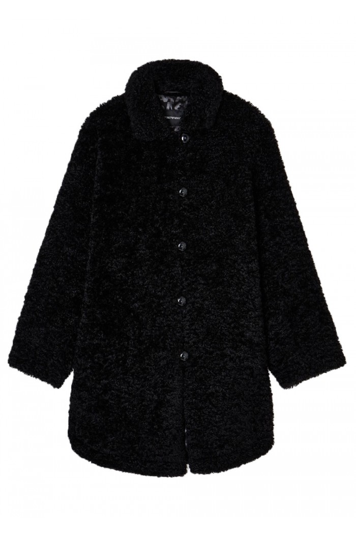 Oversized coat in bouclé faux fur
