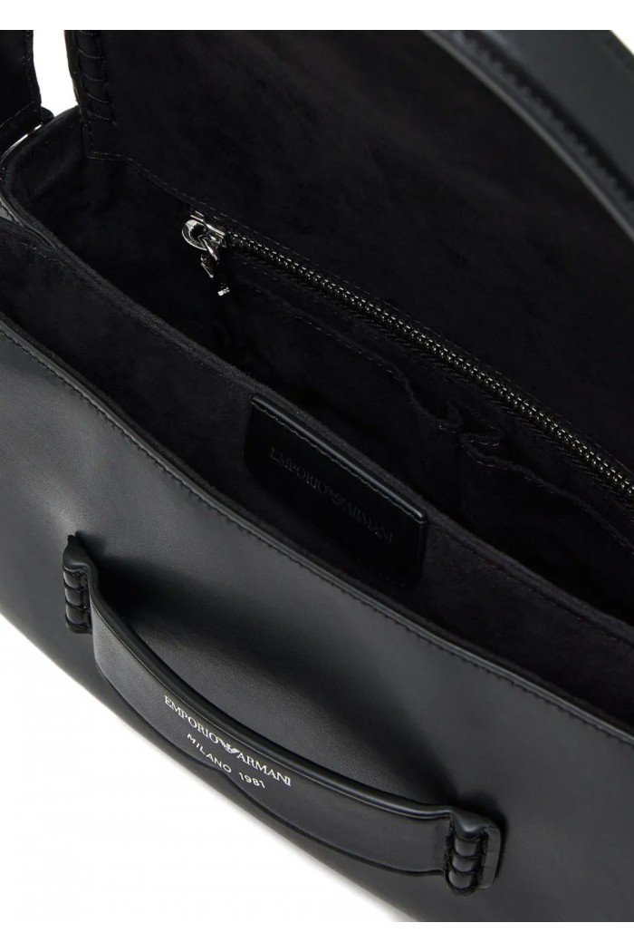shoulder bag with buckle cod