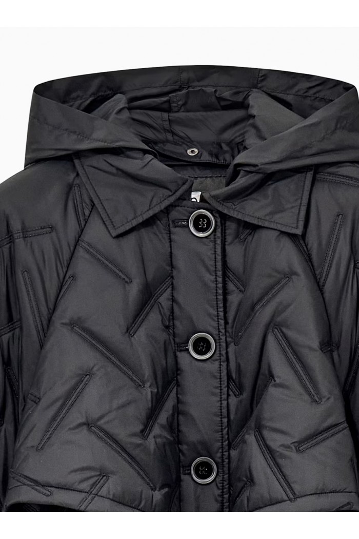 Long quilted light nylon coat with a hood and belt