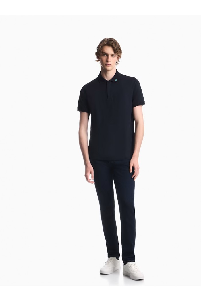 Slim-fit five-pocket denim jeans with contrast stitching
