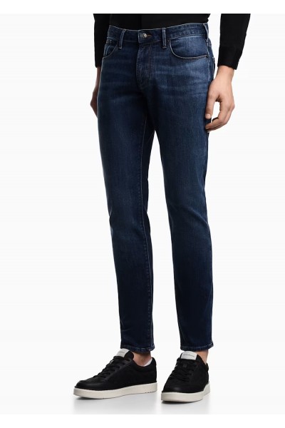 J06 slim-fit  washed denim jeans