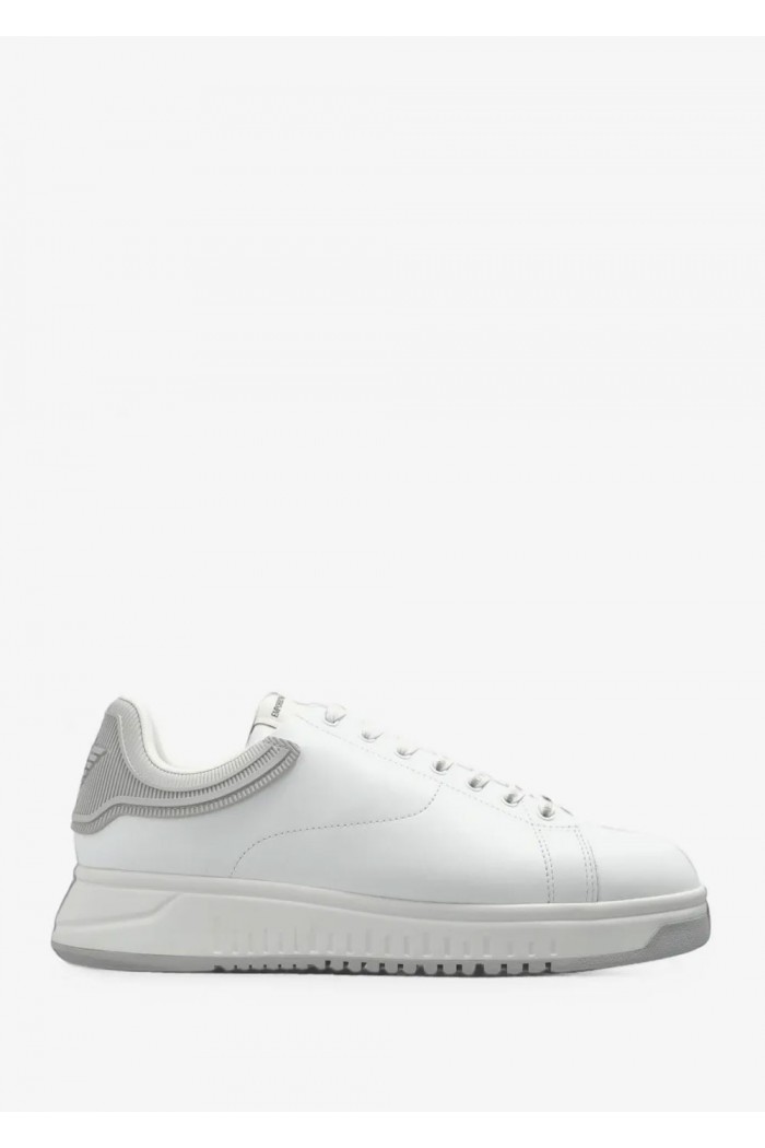 Leather sneakers with rubber back knurled sole