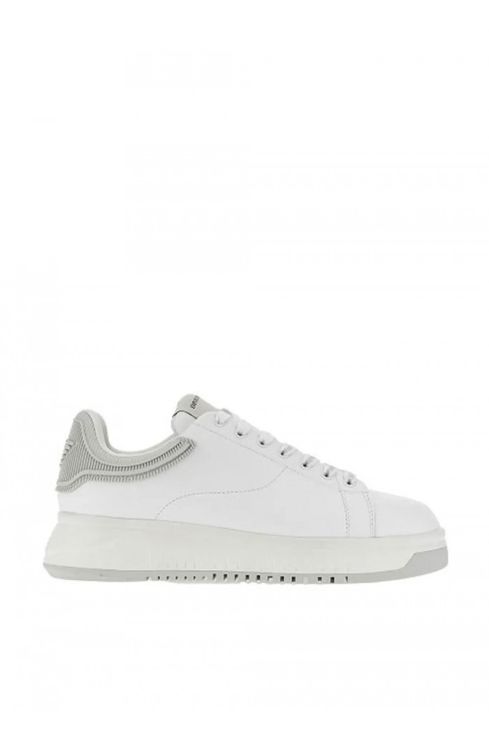 Leather sneakers with rubber back knurled sole