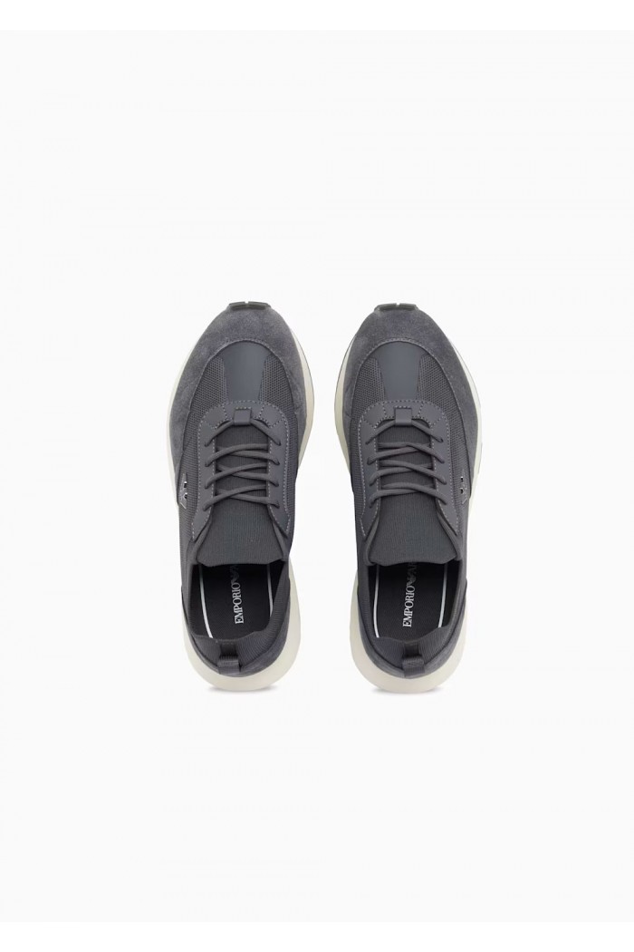 Low-top sneakers in suede and mesh with a rubber sole