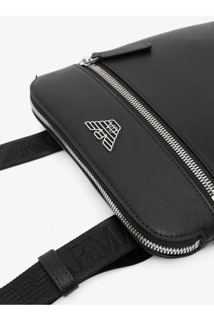 Regenerated shoulder bag Essential in saffiano leather